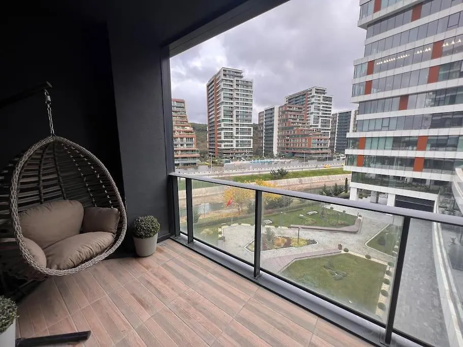 Exciting Luxury 2+1 In Combound Near Vadi Istanbul Apartment